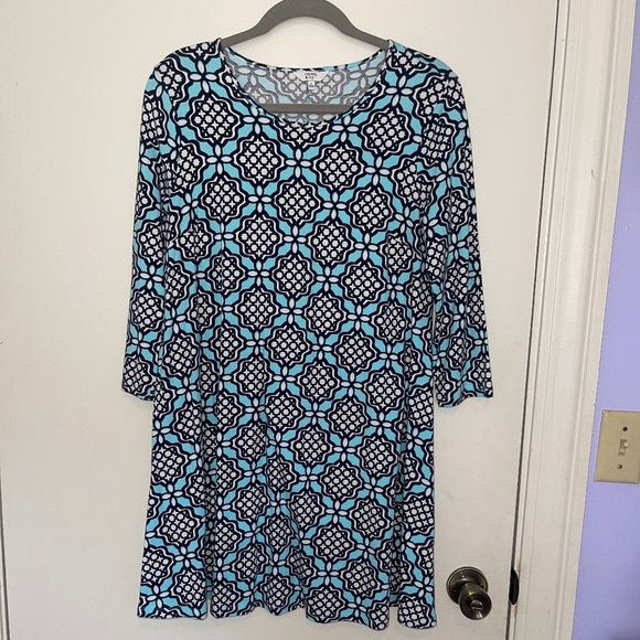 crown & ivy Dresses & Skirts - crown & ivy Long Sleeve T-Shirt Dress